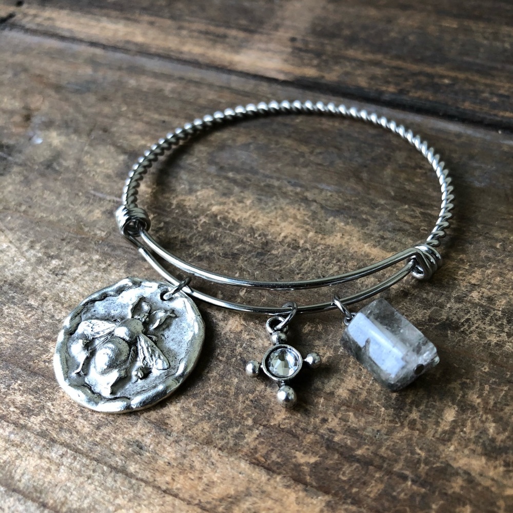 🐝BEE Phantom Quartz Bangle Bracelet